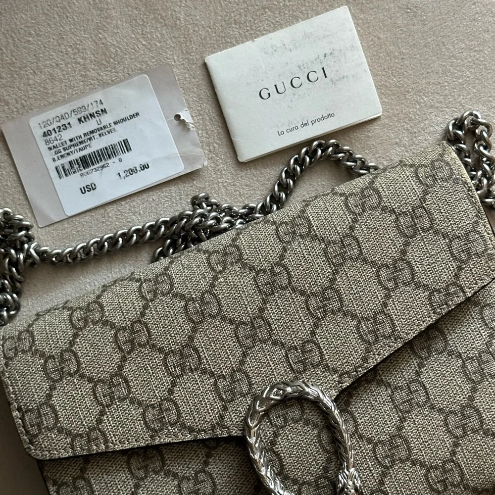 Gucci Beige Shoulder Bag - Picture 7 of 10